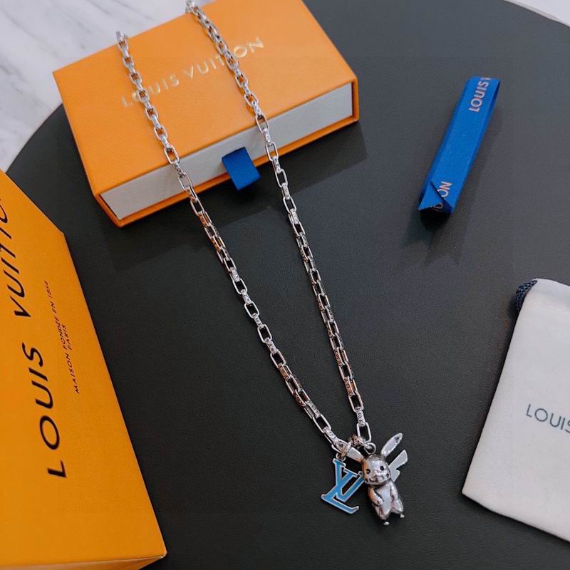 LV Necklace 03lyr467